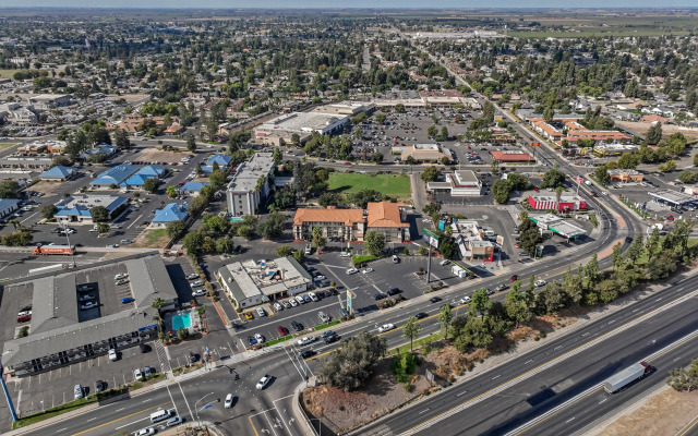 Hillstone Inn Tulare, Ascend Hotel Collection
