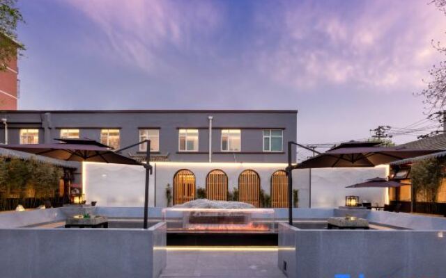 Renjoy Hotel Beijing Yonghe Temple Guijie Siheyuan