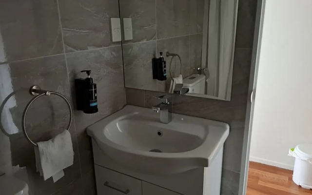 1 Double 2 single 2 Sofa Beds Suite 4