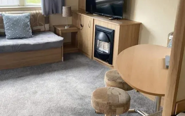 Lovely 3-bed Caravan in Beautiful North Wales