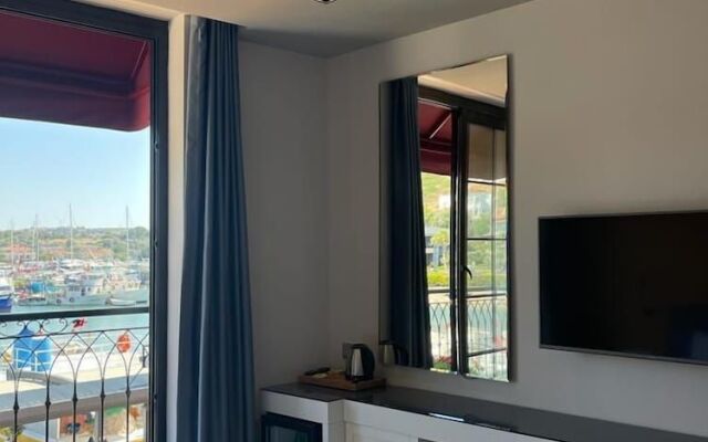 Dubh Linn Hotel