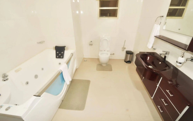 Tokke Halal Apartment