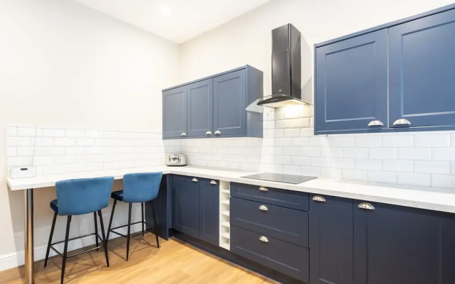 Host Stay South Street House