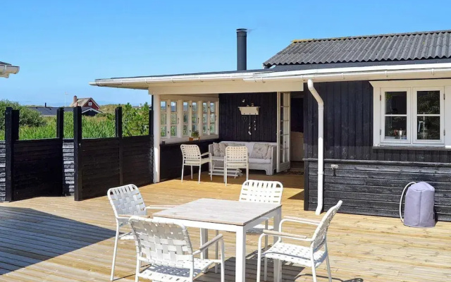 Premium Holiday Home in FanÃ¸ near Beach