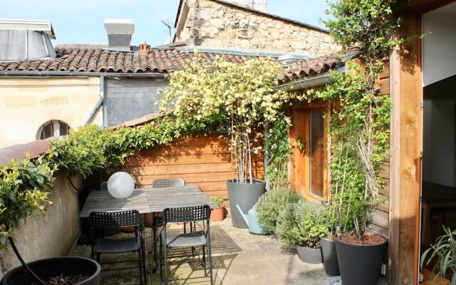 Sous Les Toits Avec Terrasse