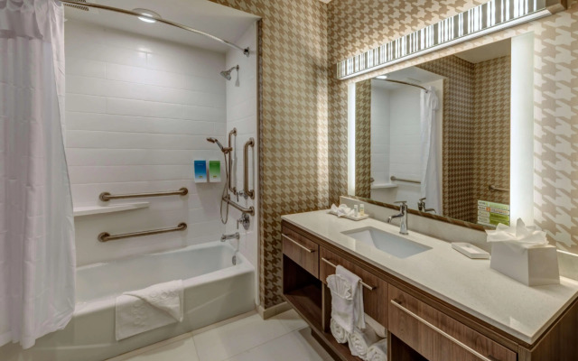 Home2 Suites by Hilton Reno