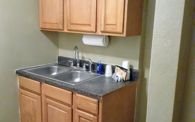 Tioga Suites Hotel - Chanute