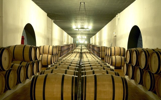 Château La Tour Carnet - B.Magrez Luxury Wine Experience