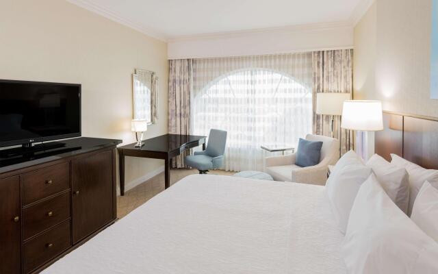 Hampton Inn & Suites Charlotte/South Park at Phillips Place