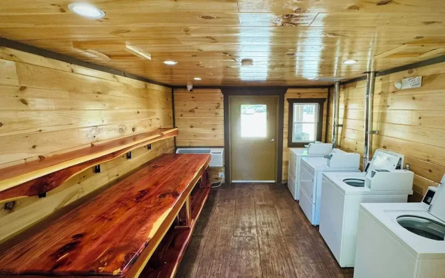 Dudley Creek RV Resort