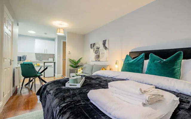 Host Stay Bridge Street Studio Apartment