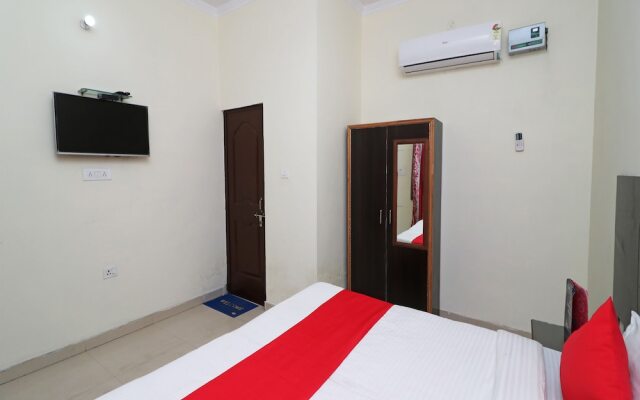 OYO 29236 Hotel Love Kush