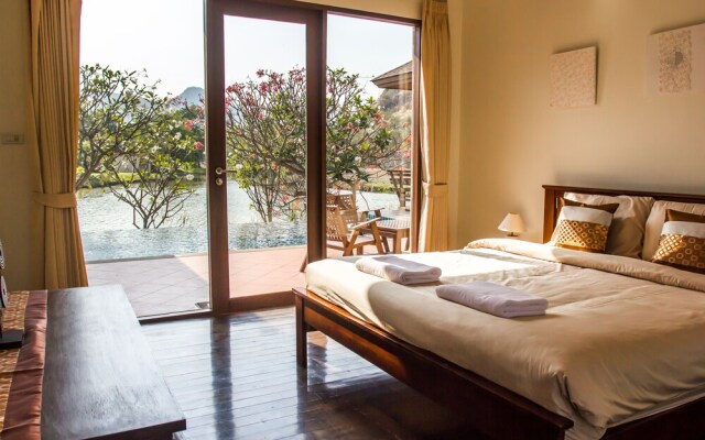 Devaran Lake House Hua-Hin
