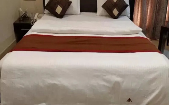 Hotel Apna Avenue