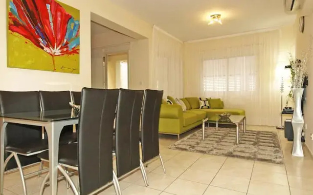 Halcon Molos Apartment