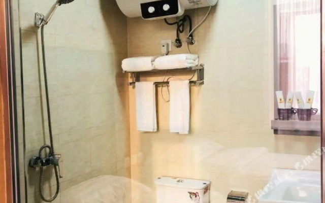 Super 8 Hotel (Shenyang Shenliao Road Industrial University)