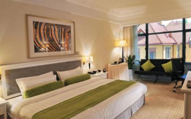Qingdao The Castle Hotel