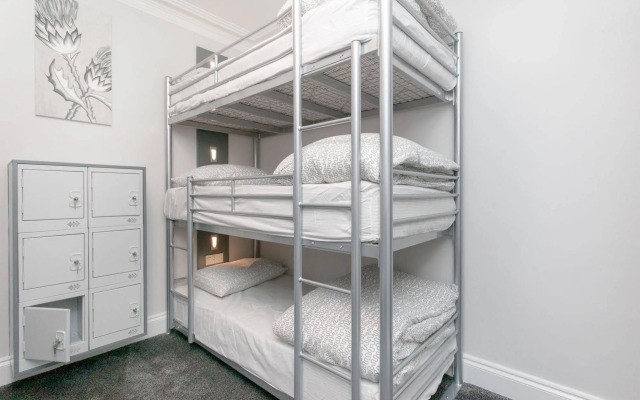 West End Hotel - Hostel
