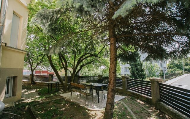 First love Apartment in Zagreb center
