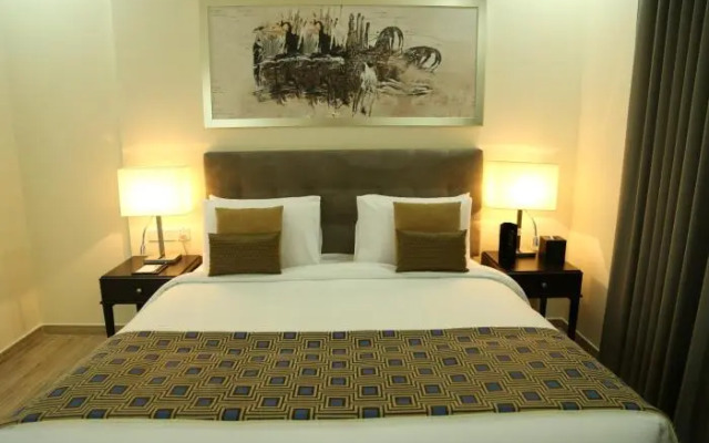 Uptown Hotel Apartment By Gewan