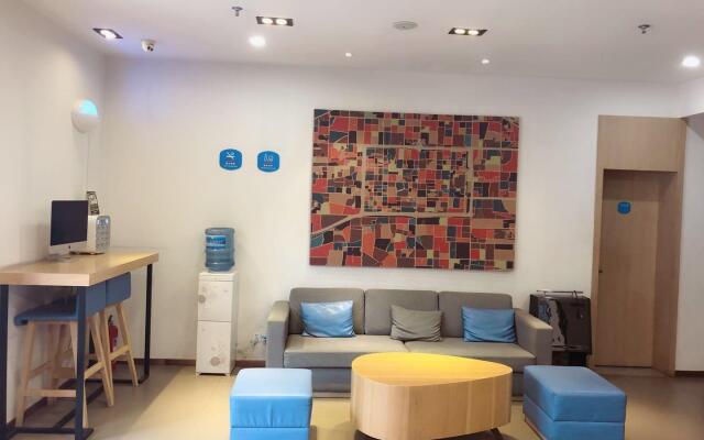 Hanting Hotel Huayin Huashan Scenic Spot