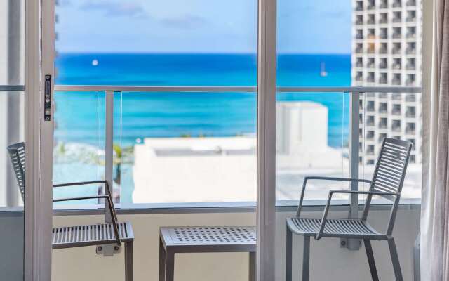 Hyatt Place Waikiki Beach