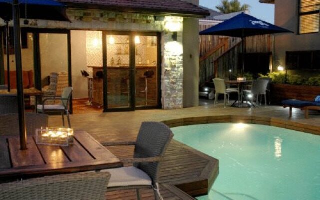 36 On Bonza Boutique Hotel