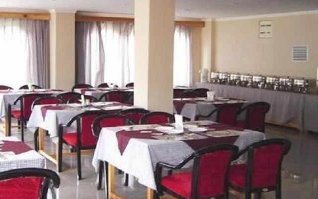 Hotel Shantideva