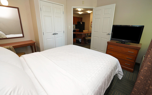 Candlewood Suites Boise - Towne Square by IHG