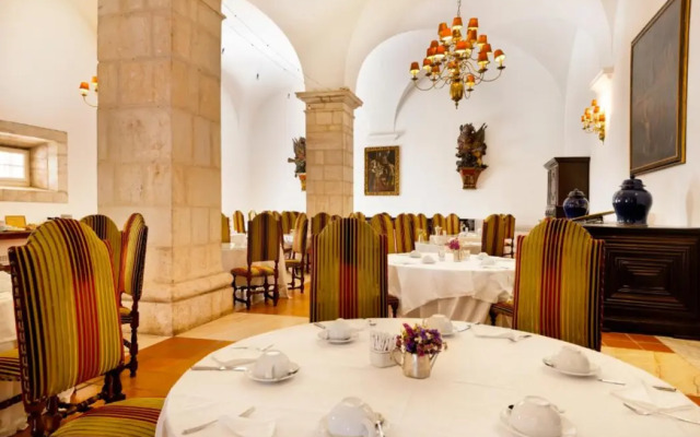 Pousada Castelo de Estremoz - Historic Hotel