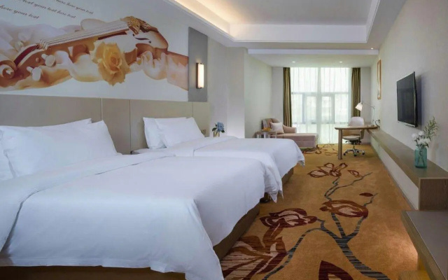 Vienna International Hotel (Haikou Old Town High-speed Railway Station) – Guest Rooms – Rongshan