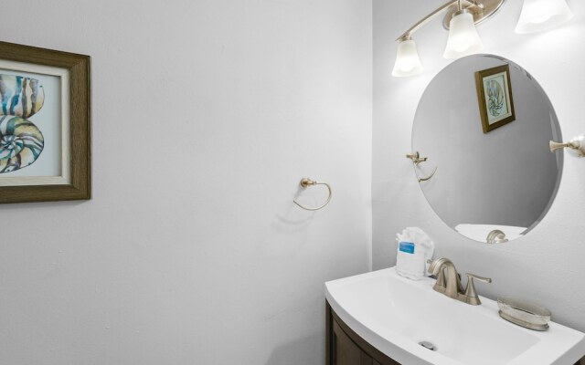 Summerhouse Townhomes #6- Blue Pearl