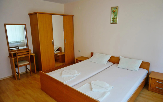 Privilege Fort Beach