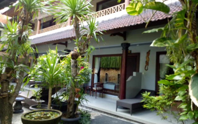 Taman Ayu Legian Hotel