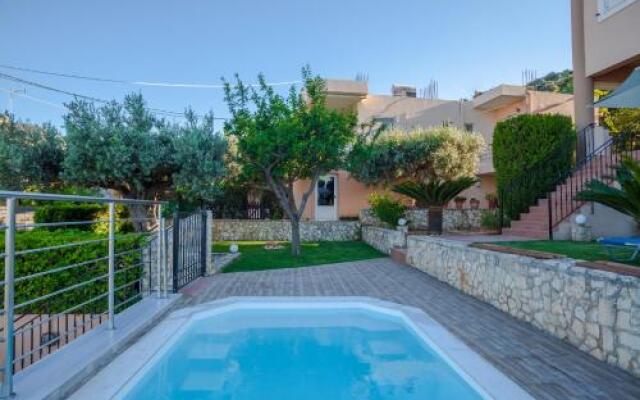 Panorama TraditionalHouse