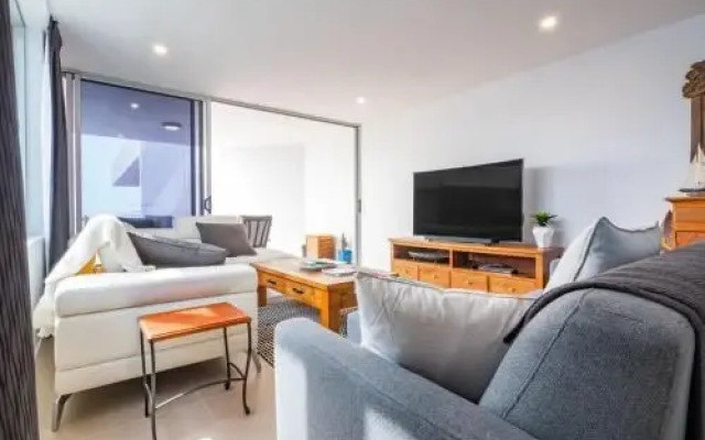Aqua View 202 Twentynine Canberra Tce Kings beach