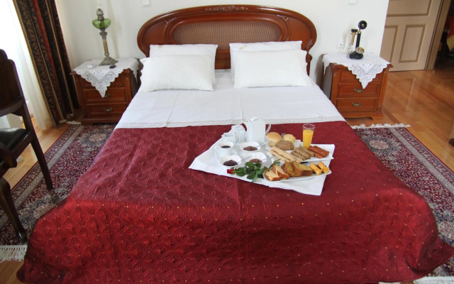 Hotel Panellinion