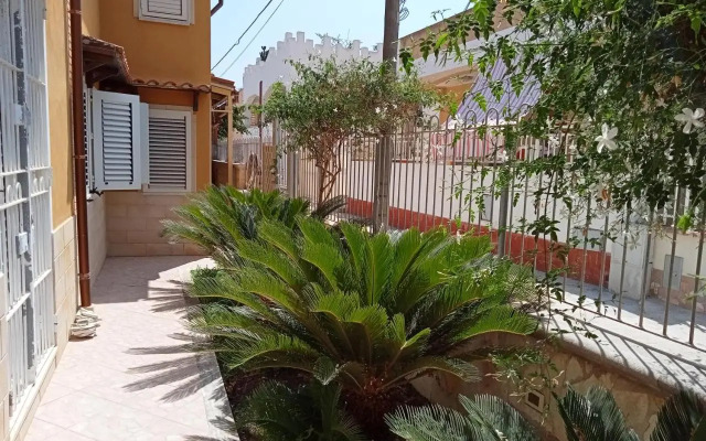 Casa Sole E Mare Indipendente a Triscina