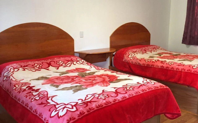 Hudson Valley 9w Motel