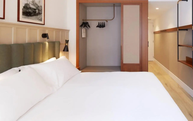 Via Sants Hotel Barcelona, Tapestry Collection by Hilton