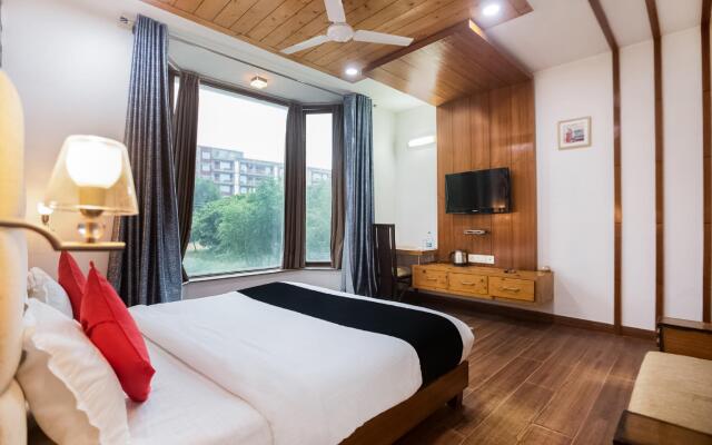 OYO Townhouse 506 The Continental