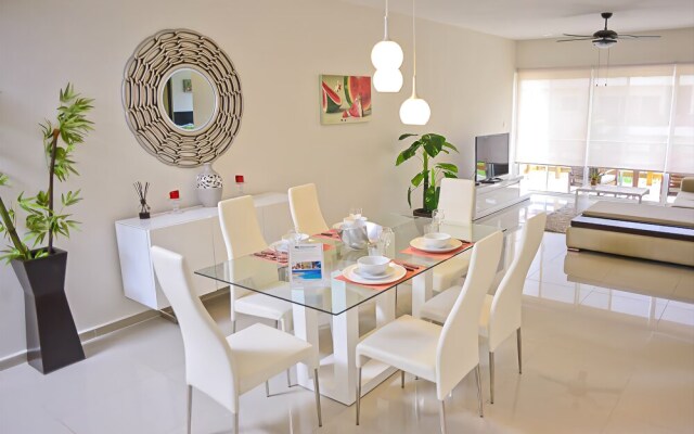 Sabbia Apartment D405 by iMexico