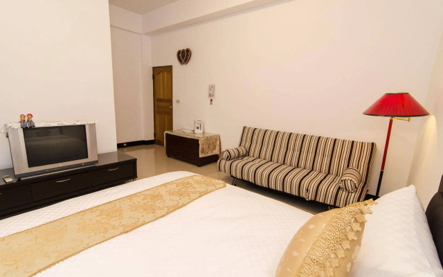Phoenix Walkway Homestay