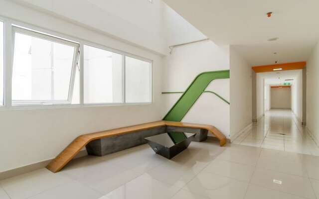 RedDoorz Apartment @ Aeropolis Tangerang