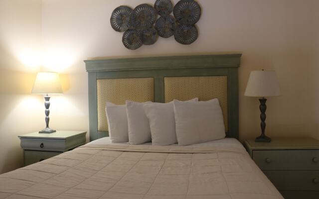 Garden District Hotel