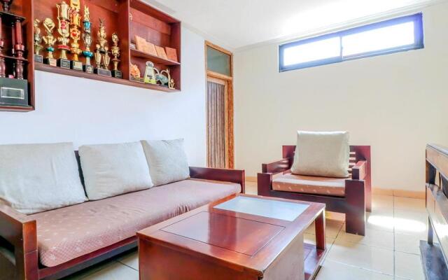OYO 1610 Chendana Homestay