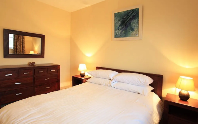 Ardmullen 4 bed Walnut