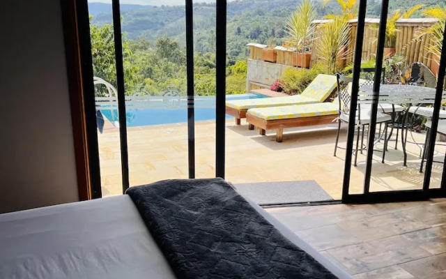 Hotel campestre palmas del zamorano