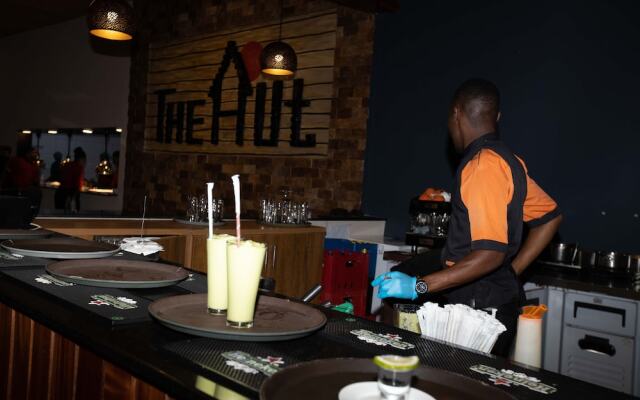 The Hut Restaurant & Boutique hotel
