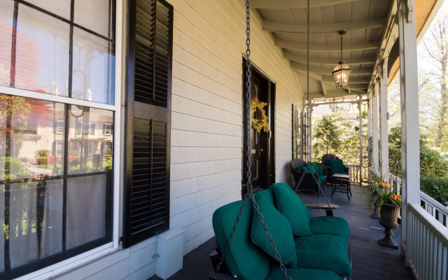 Marshall Slocum Inn